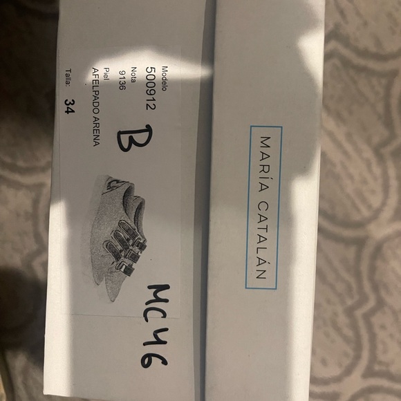 Maria Catalan boys tan suede shoe with Velcro -size 34 - Picture 4 of 5